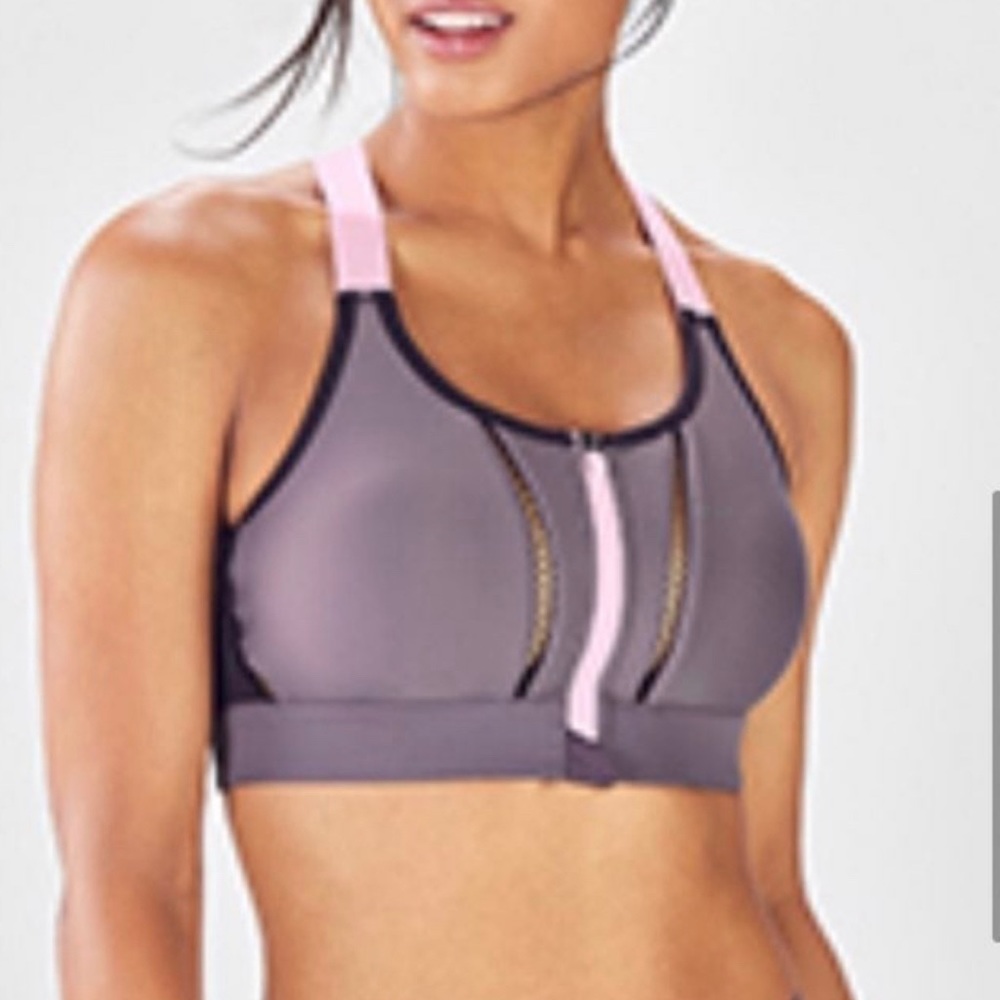 Fabletics “Zoe” high impact sports bra